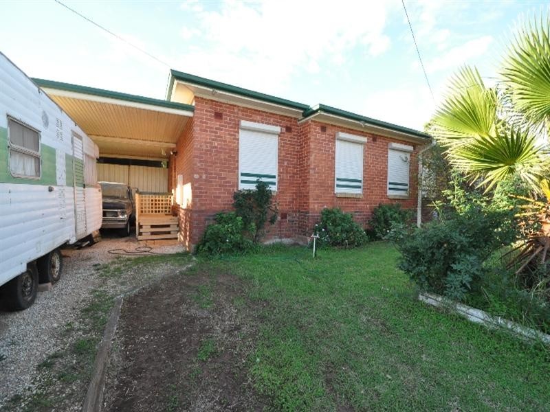 9 Dayman Street, Elizabeth Park SA 5113