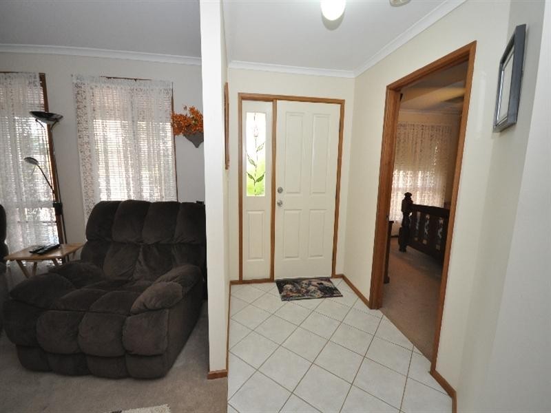 6 Andrews Court, Reid SA 5118