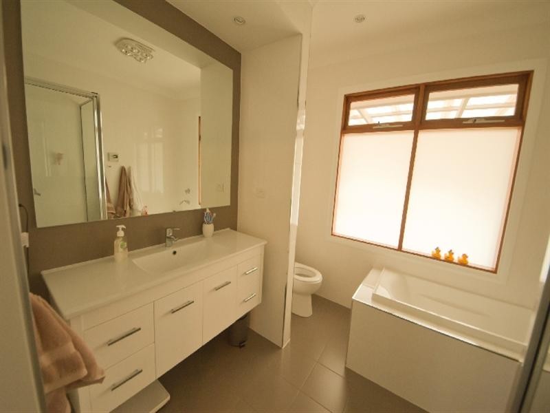 24 Berryman Drive, Modbury SA 5092