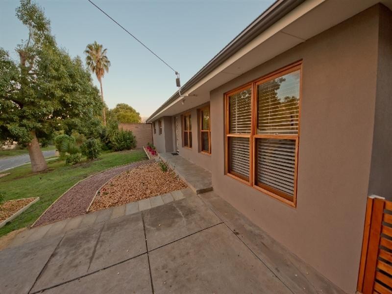 24 Berryman Drive, Modbury SA 5092