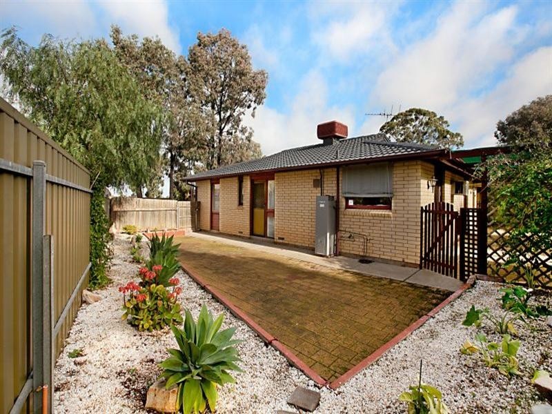 21 Wahroonga Drive, Smithfield SA 5114