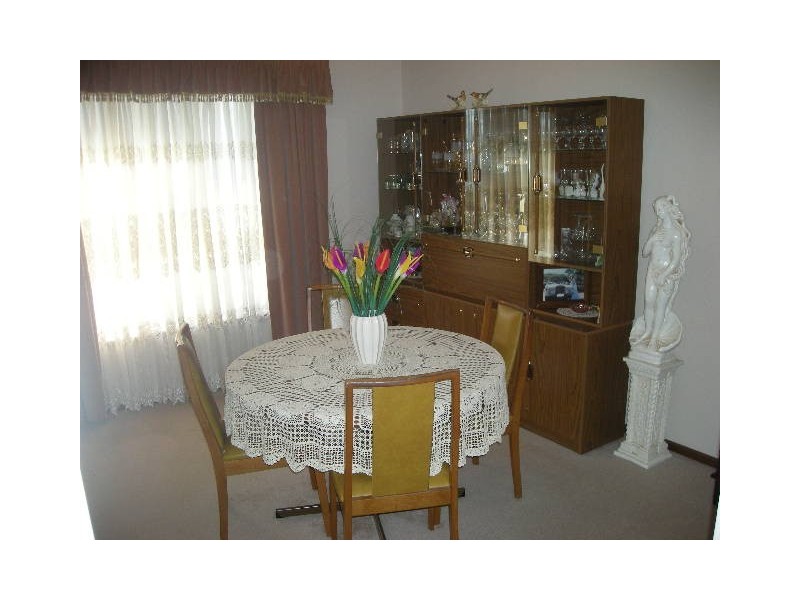 19 Hedgerow Drive, Gulfview Heights SA 5096