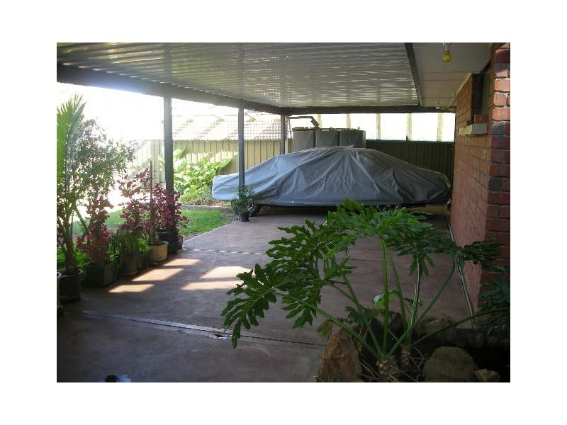 19 Hedgerow Drive, Gulfview Heights SA 5096