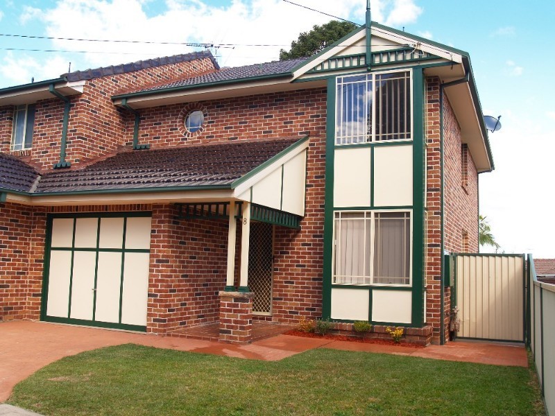 8 Marlow Lane, Ryde NSW 2112