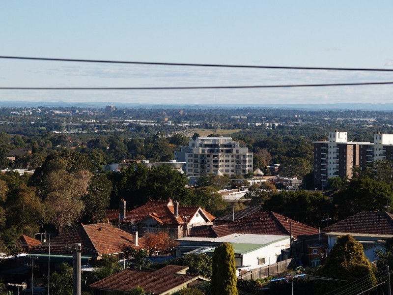 8 Vivyan Close, Denistone NSW 2114