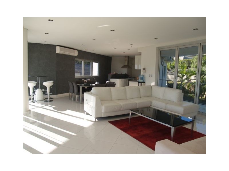 8 Vivyan Close, Ryde NSW 2112