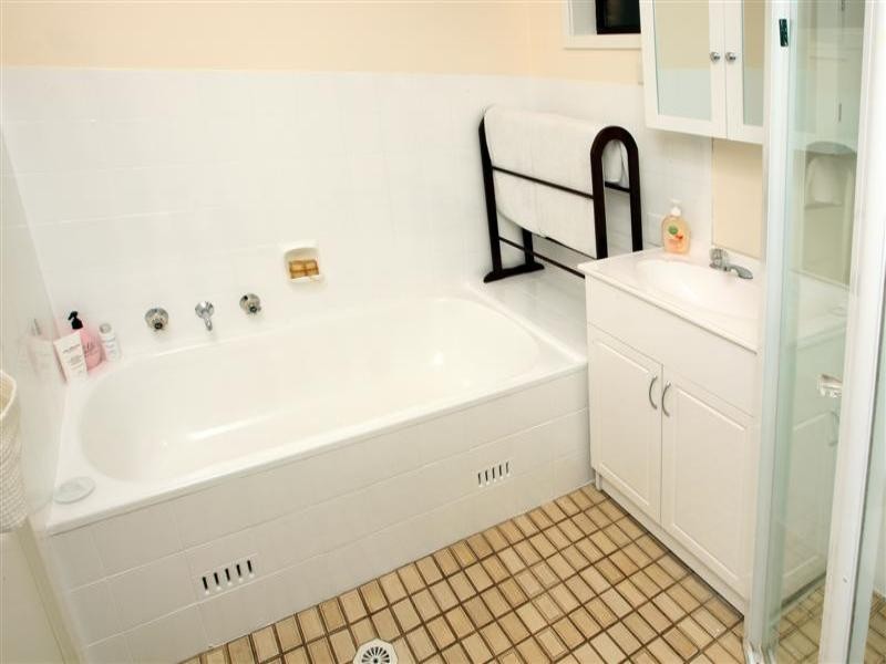 21/13 Busaco Road, Marsfield NSW 2122