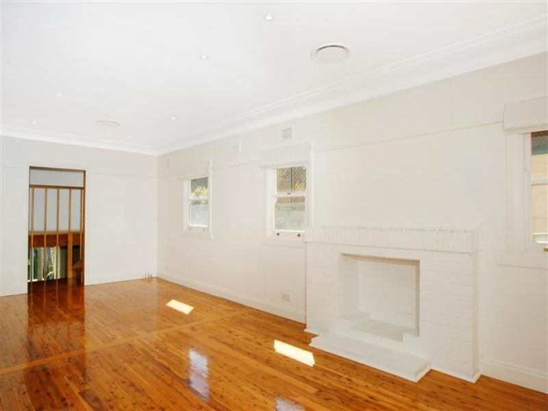 32 Clarke Street, West Ryde NSW 2114