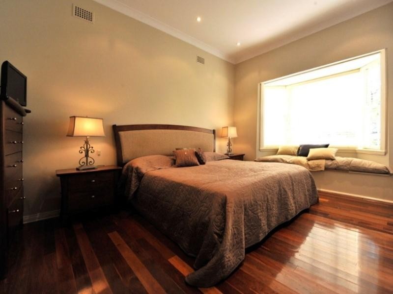 21 Hillcrest Avenue, Gladesville NSW 2111