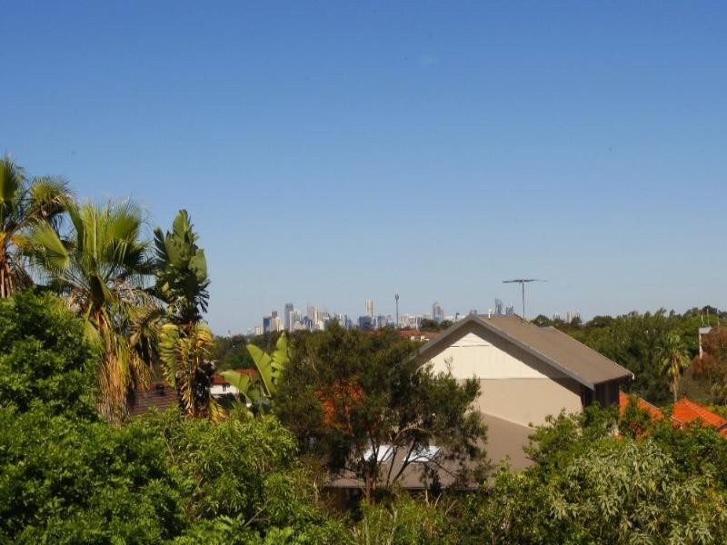 21 Hillcrest Avenue, Gladesville NSW 2111