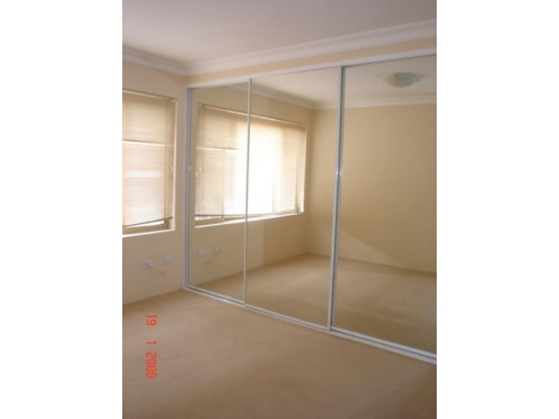 5/2 Beazley Street, Ryde NSW 2112