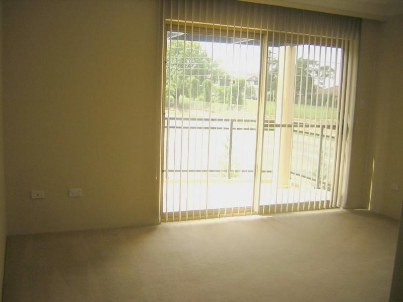 3/2 Beazley Street, Ryde NSW 2112