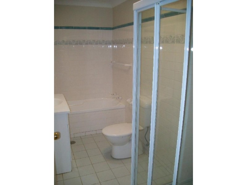 2/35 Winbourne Street, West Ryde NSW 2114