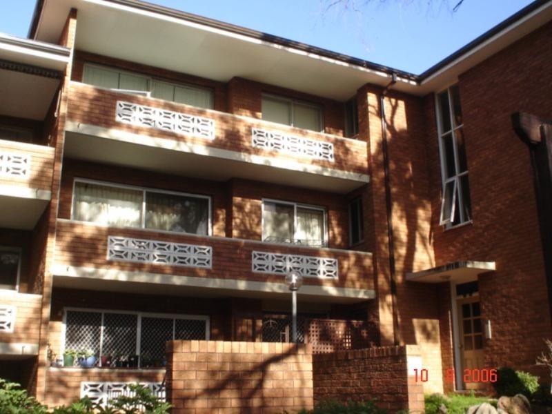 8/10 Edward Street, Ryde NSW 2112