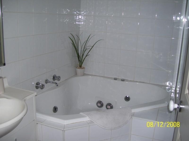 2/20 Lane Cove Road, Ryde NSW 2112