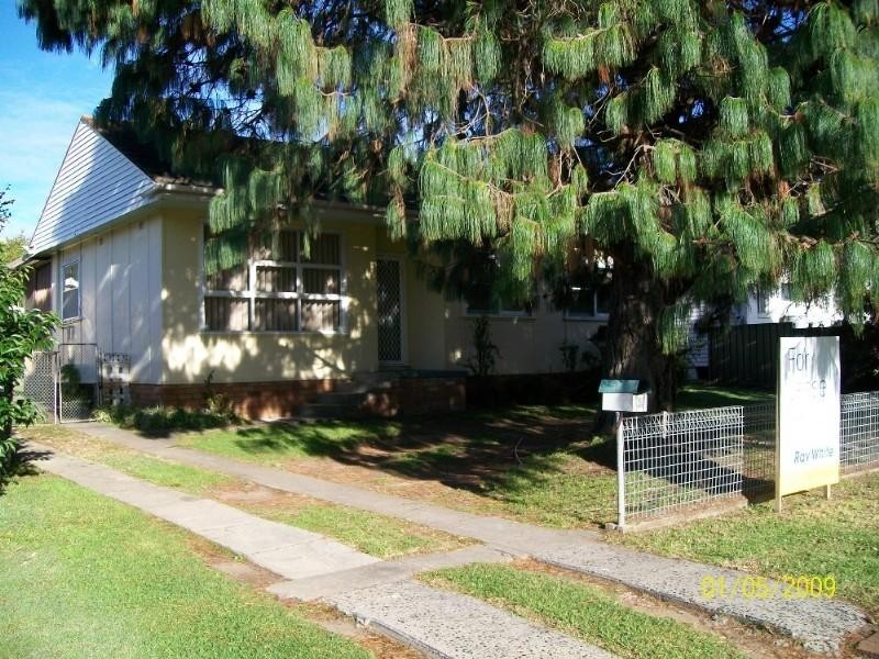2 Lucinda Road, Marsfield NSW 2122