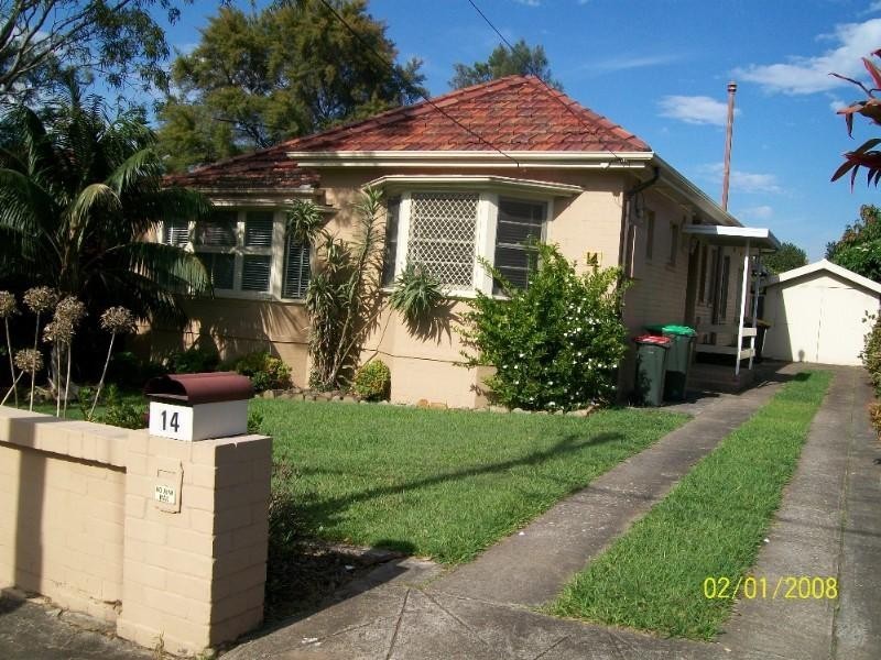 14 Loch Maree Parade, Concord West NSW 2138