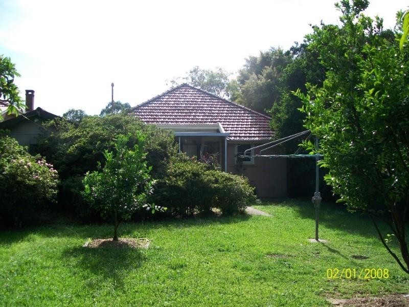 14 Loch Maree Parade, Concord West NSW 2138