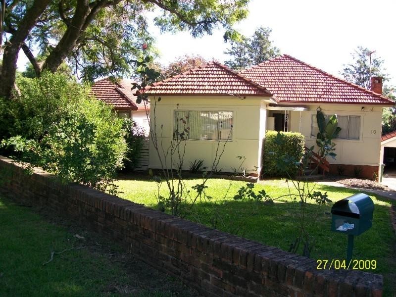 10 Deakin Street, Ermington NSW 2115