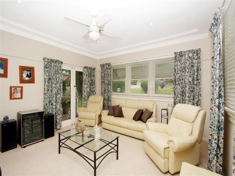 6 Olive Street, Ryde NSW 2112