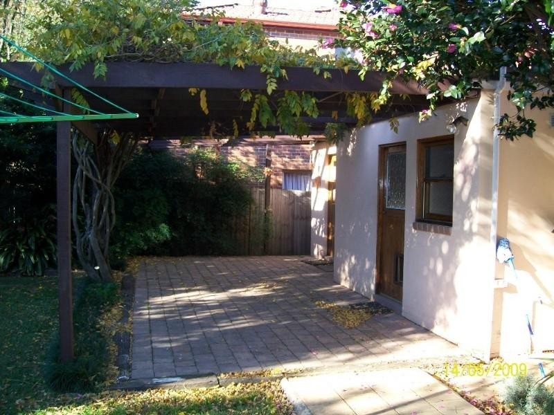 12 Richmond Street, Denistone East NSW 2112