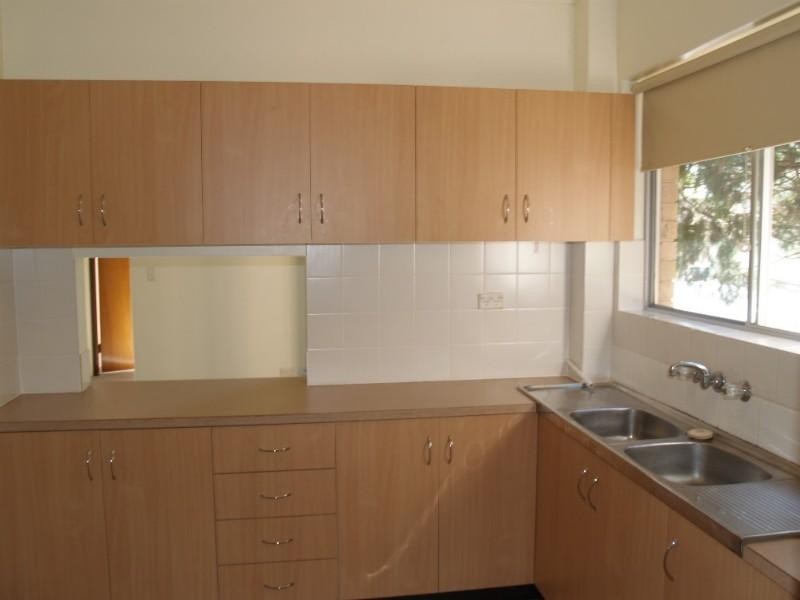 2/12 Ross Street, Gladesville NSW 2111