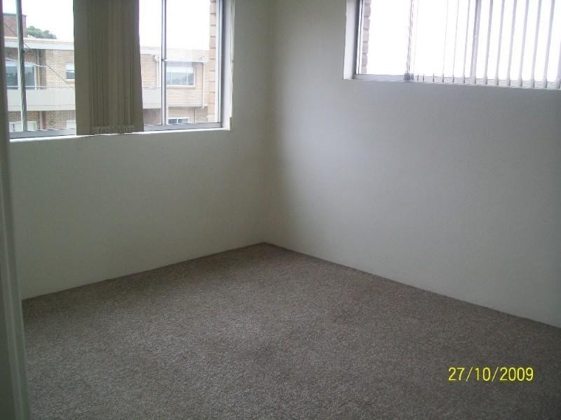 4/8 Cowell Street, Ryde NSW 2112