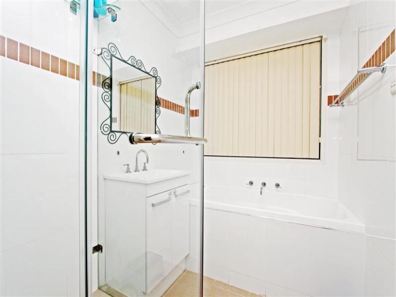 5 Santa Rosa Avenue, Ryde NSW 2112