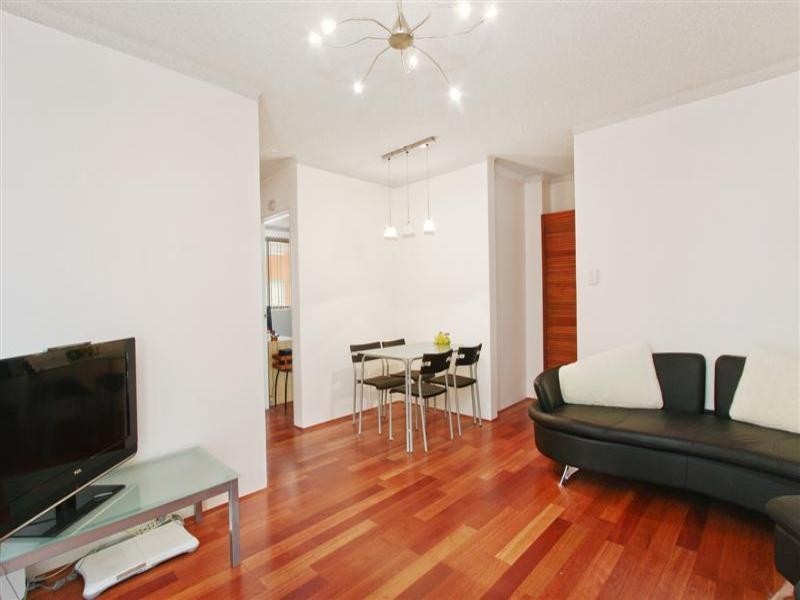 9/9 Cottonwood Crescent, Macquarie Park NSW 2113