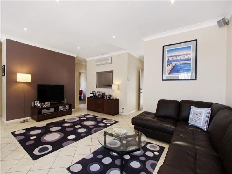 2/4-6 Watt Avenue, Ryde NSW 2112