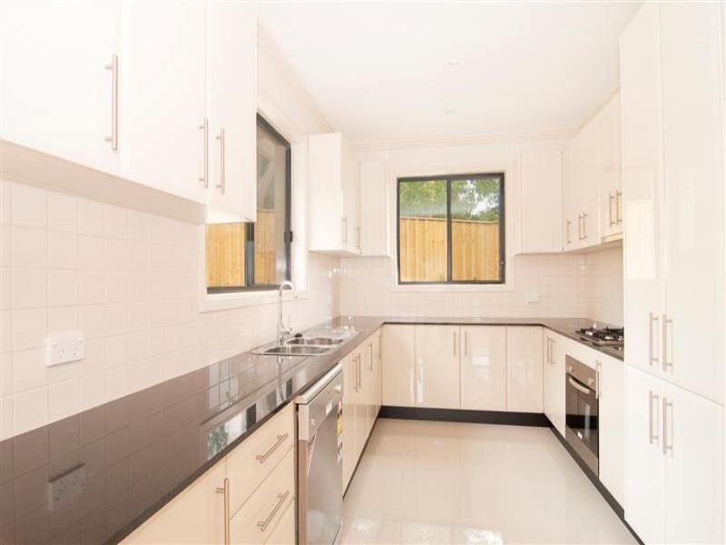 2/39 Bruce Street, Ryde NSW 2112