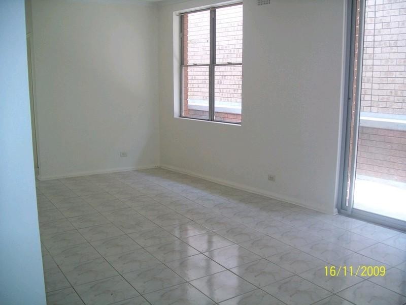 6/3 Clarke Street, Earlwood NSW 2206