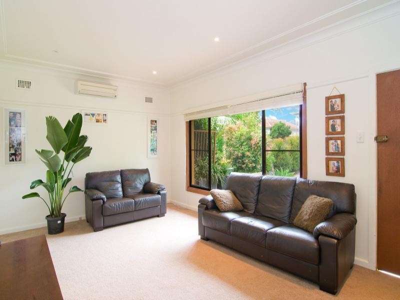 13 Lorna Avenue, North Ryde NSW 2113