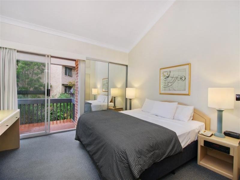 16/2-12 Busaco Road, Marsfield NSW 2122