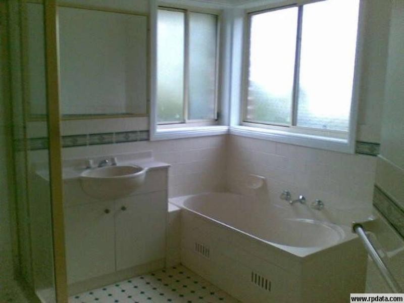 6 Fernleigh Close, Ryde NSW 2112