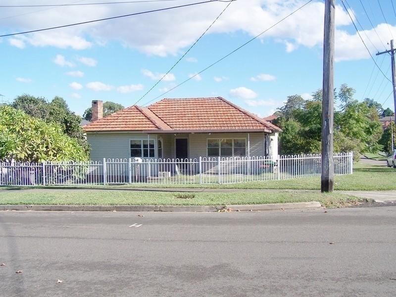 8 Edmondson Street, North Ryde NSW 2113