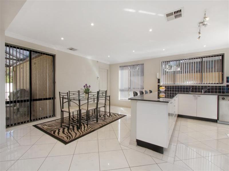 16 Edmondson Street, North Ryde NSW 2113