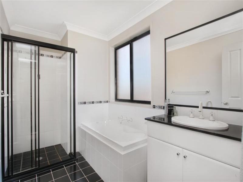 16 Edmondson Street, North Ryde NSW 2113