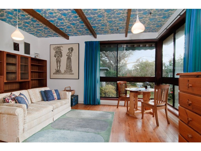 8 Birdwood Street, Denistone East NSW 2112