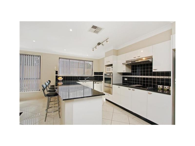 16 Edmondson, North Ryde NSW 2113