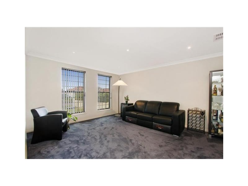 16 Edmondson, North Ryde NSW 2113