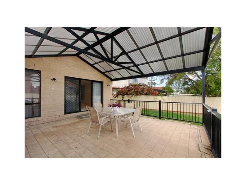 16 Edmondson, North Ryde NSW 2113