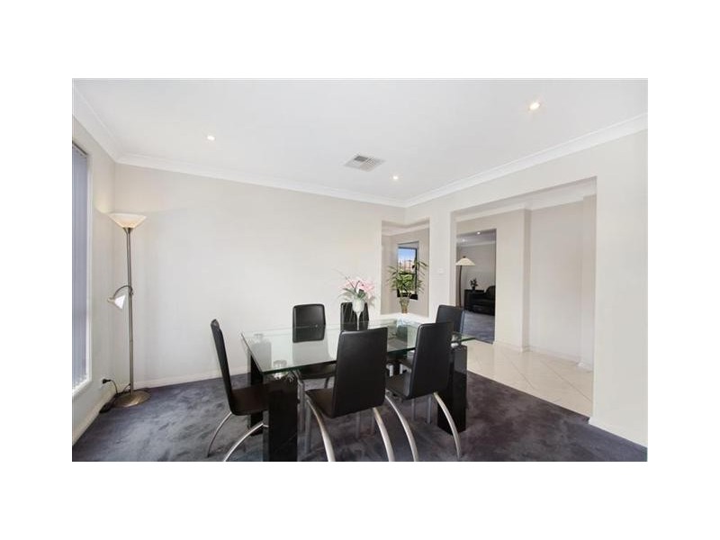 16 Edmondson, North Ryde NSW 2113