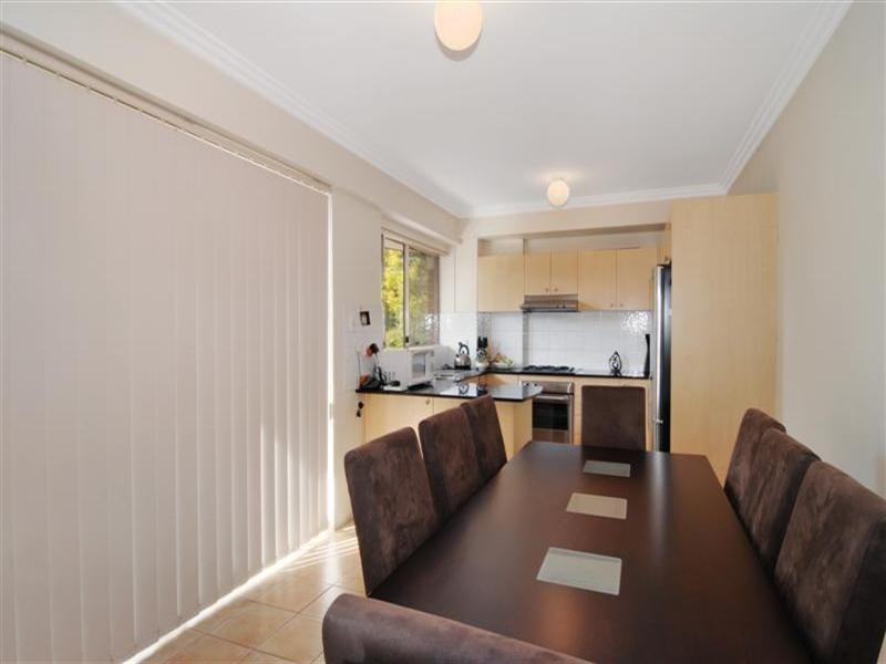 Unit 2/2 Edward Street, Ryde NSW 2112