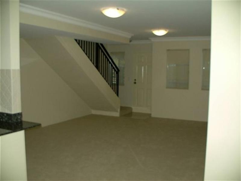 5/2 Beazly Street, Ryde NSW 2112