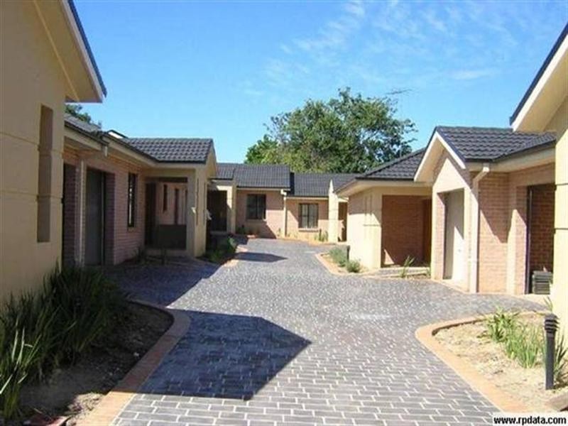 1/72-74 Anzac Avenue, West Ryde NSW 2114