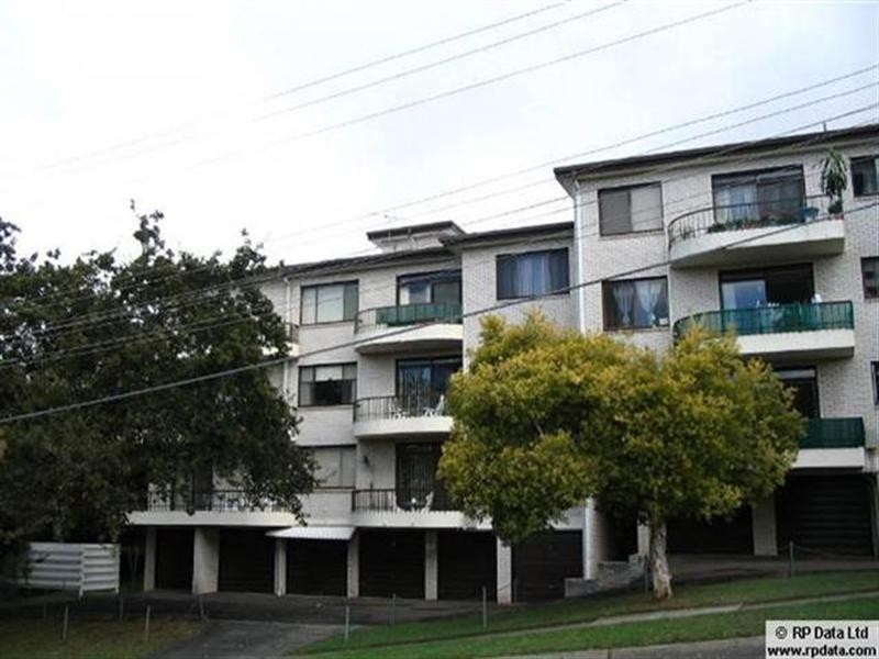 12/1-3 Kulgoa Avenue, Ryde NSW 2112