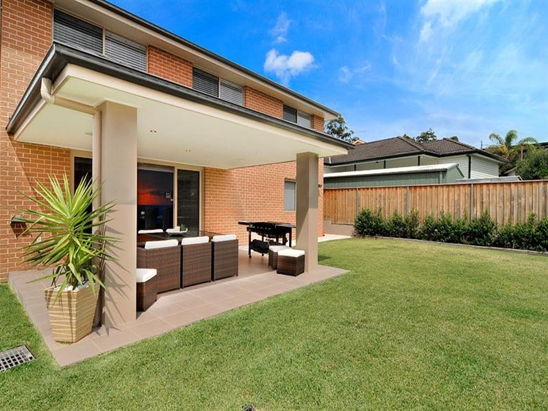 61 Avon Road, North Ryde NSW 2113