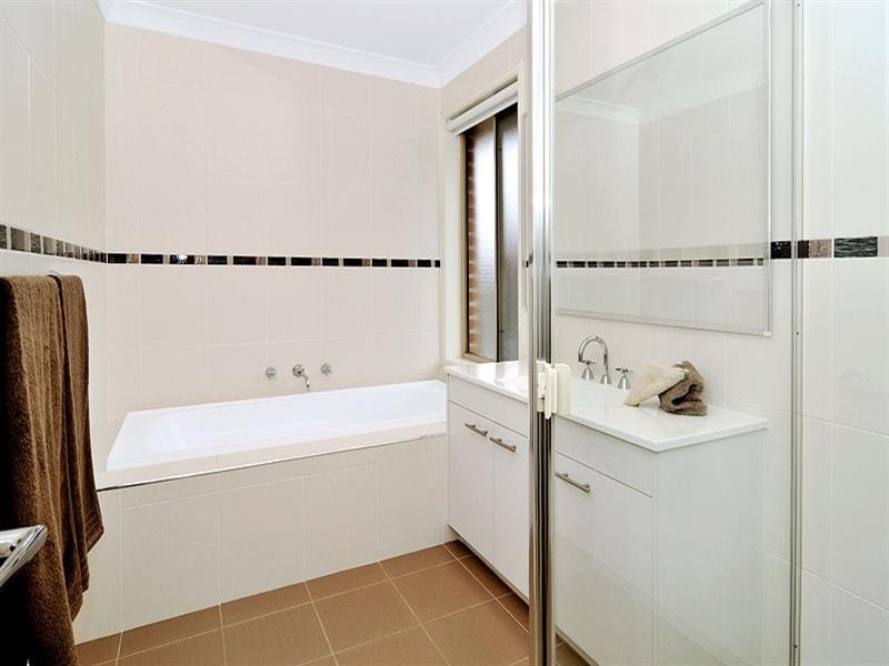 61 Avon Road, North Ryde NSW 2113