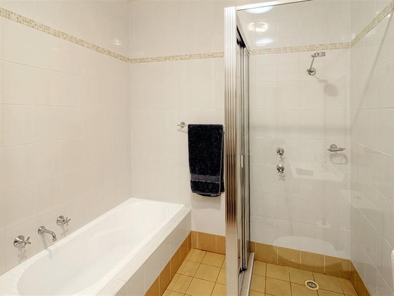 Villa 4/2 Bridge Road, North Ryde NSW 2113